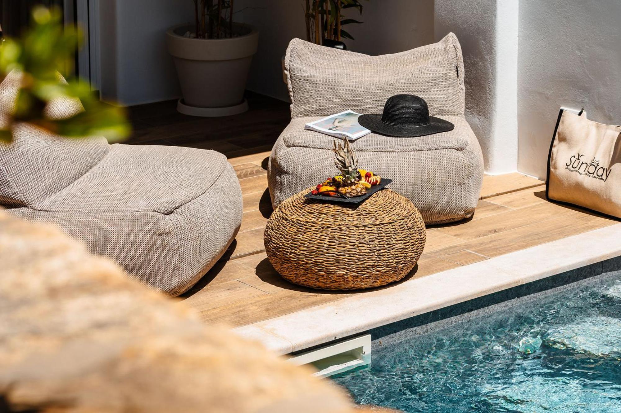 Sunday Luxury Suites Agia Anna  Ngoại thất bức ảnh